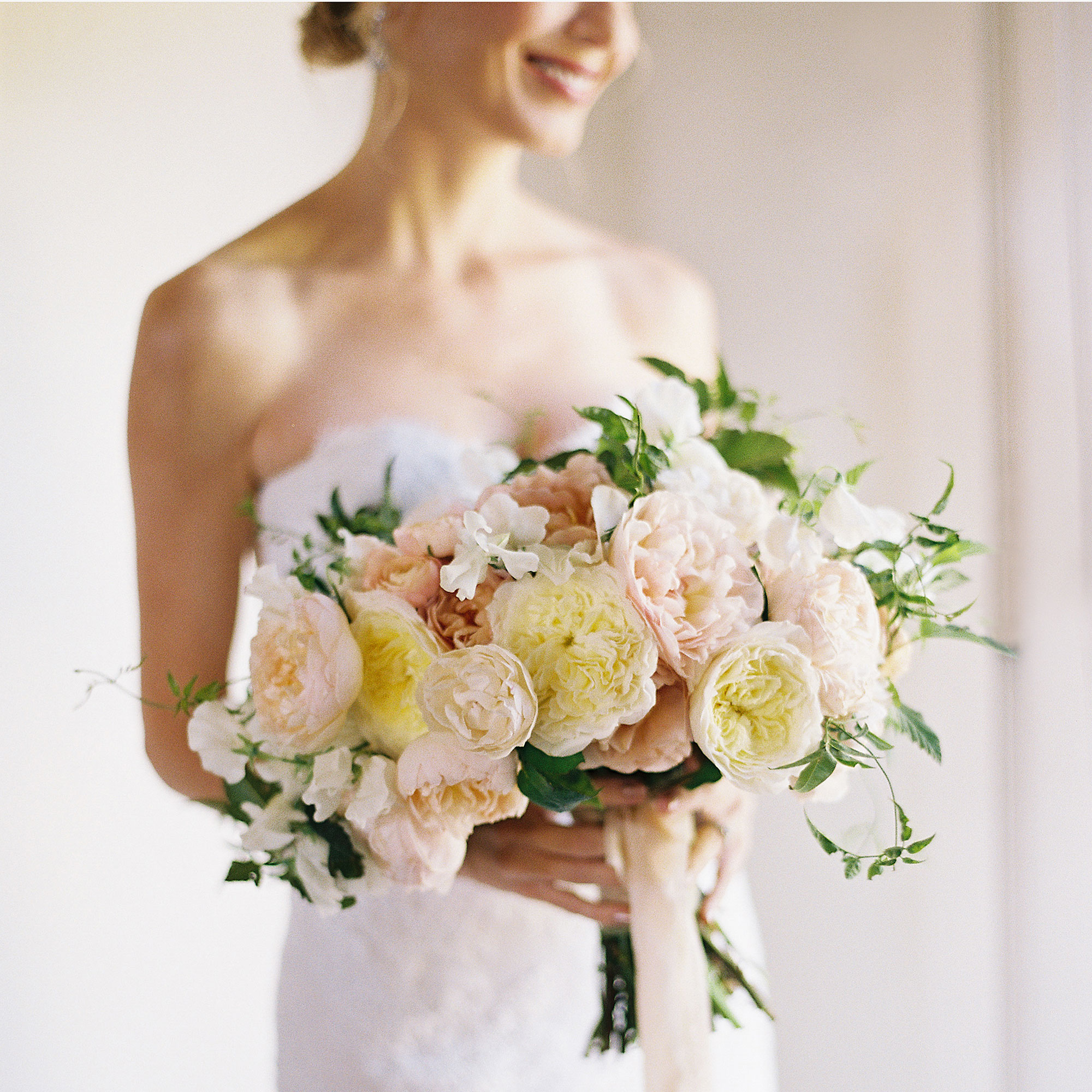 29 Must-Have Wedding Bouquets