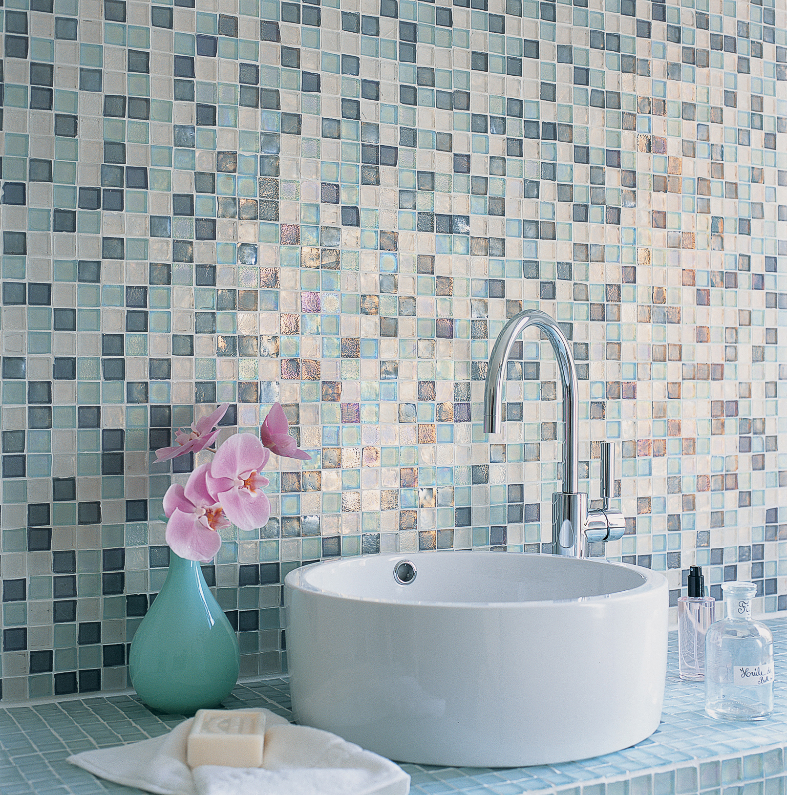 12 Ideas for Bathroom Counters Sunset Magazine