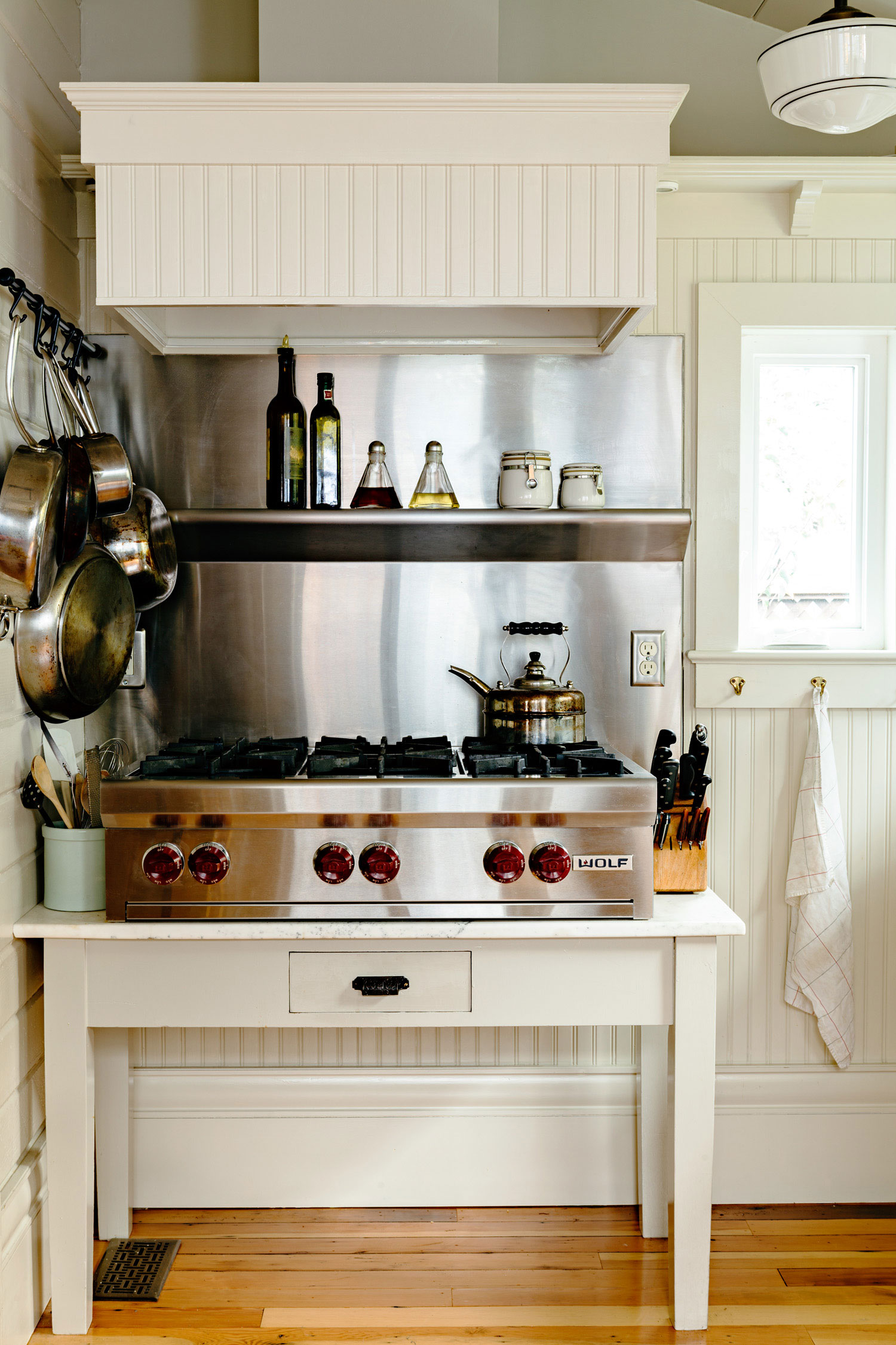 How to Design a Vintage-Modern Kitchen - Sunset Magazine