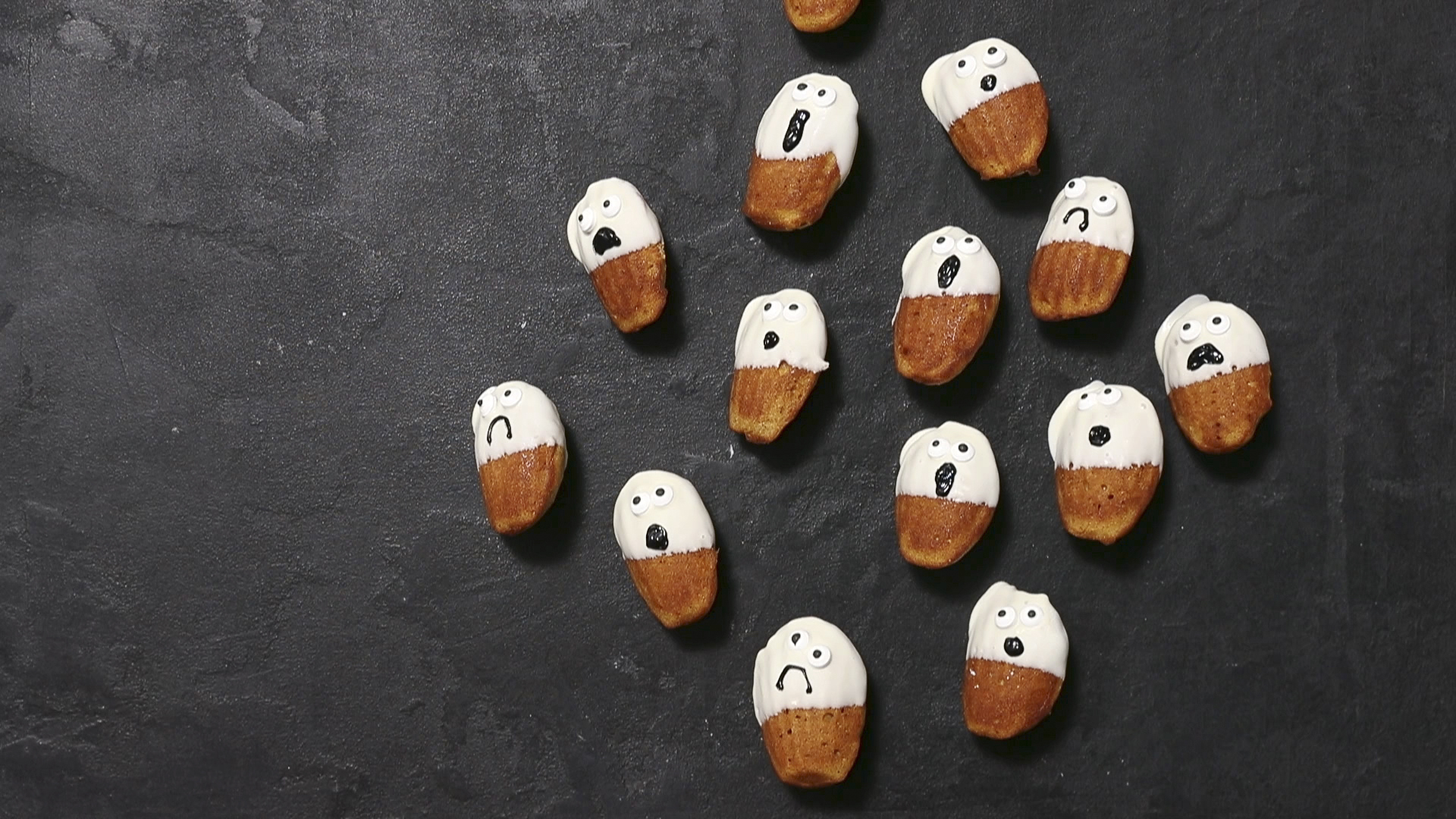 How to Make Pumpkin Madeleine Ghosts