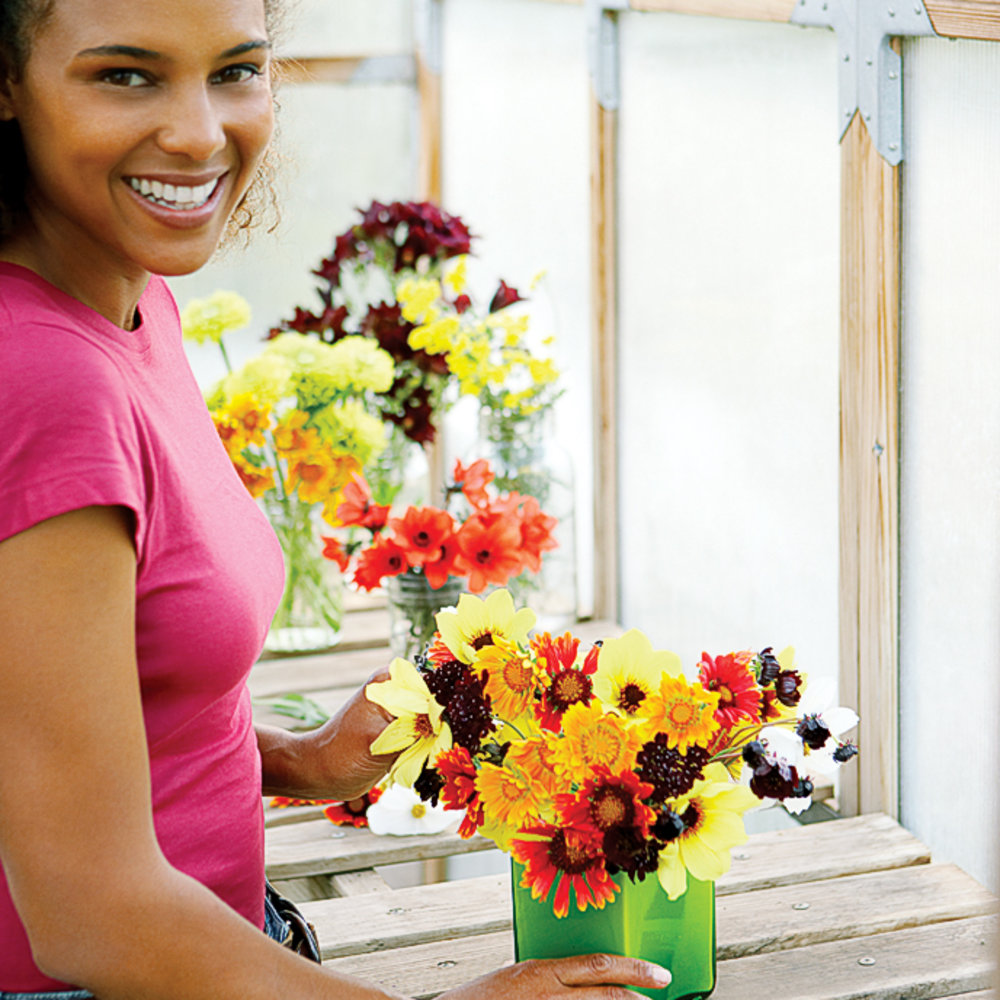 4 EasyCare Flower Beds Sunset Magazine