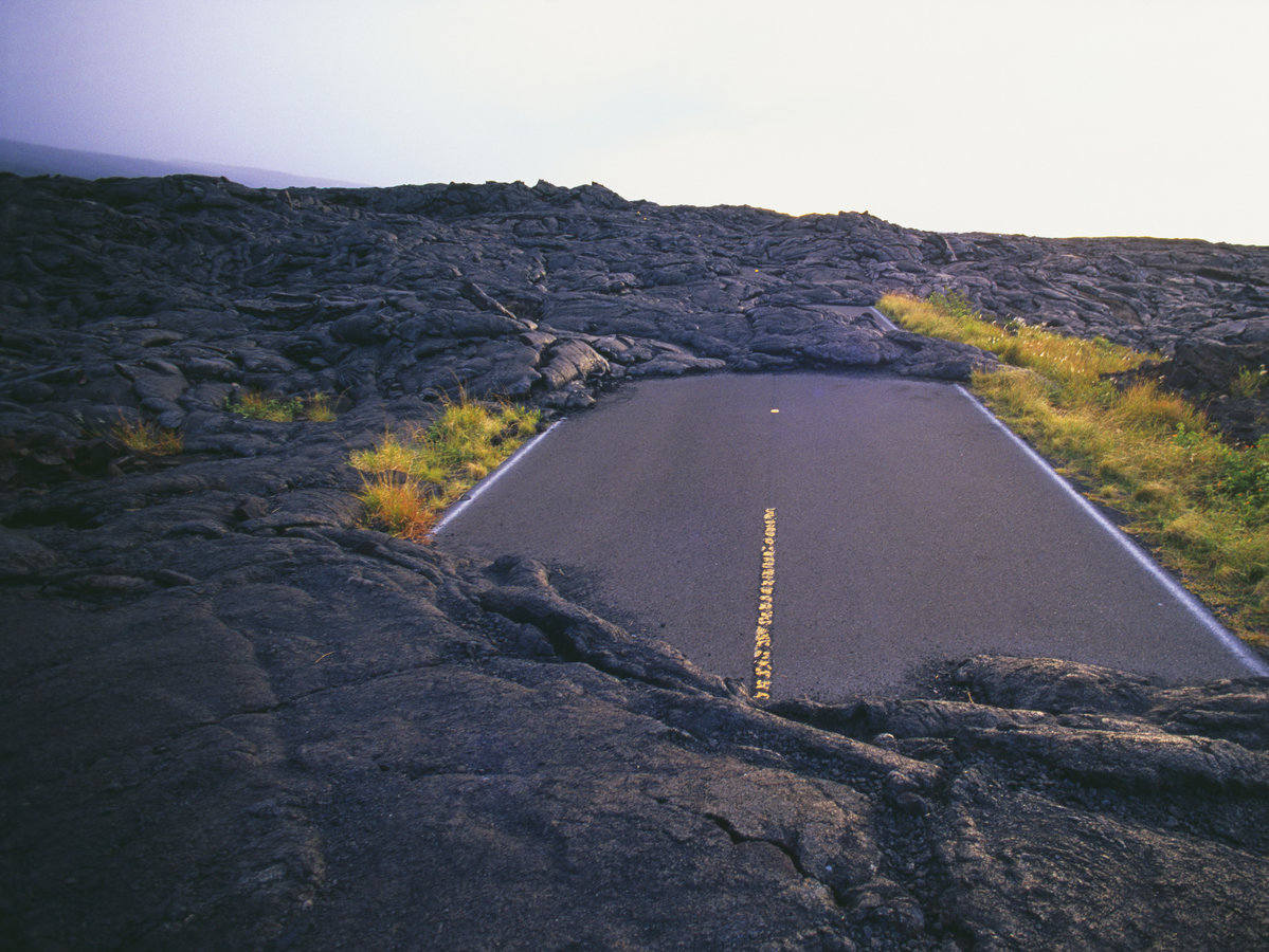 Chain of Craters Road