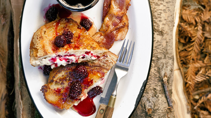 18 Easy Camping Breakfasts