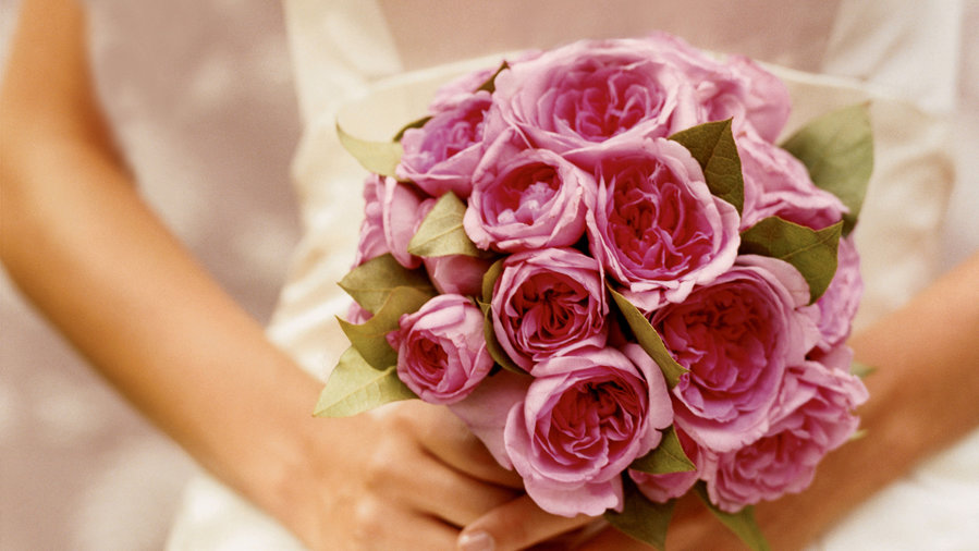 How to make an elegant wedding bouquet