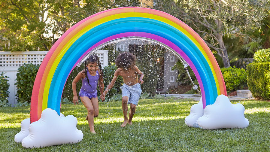 11 Backyard Games That Kids and Adults Will Love All Summer Long