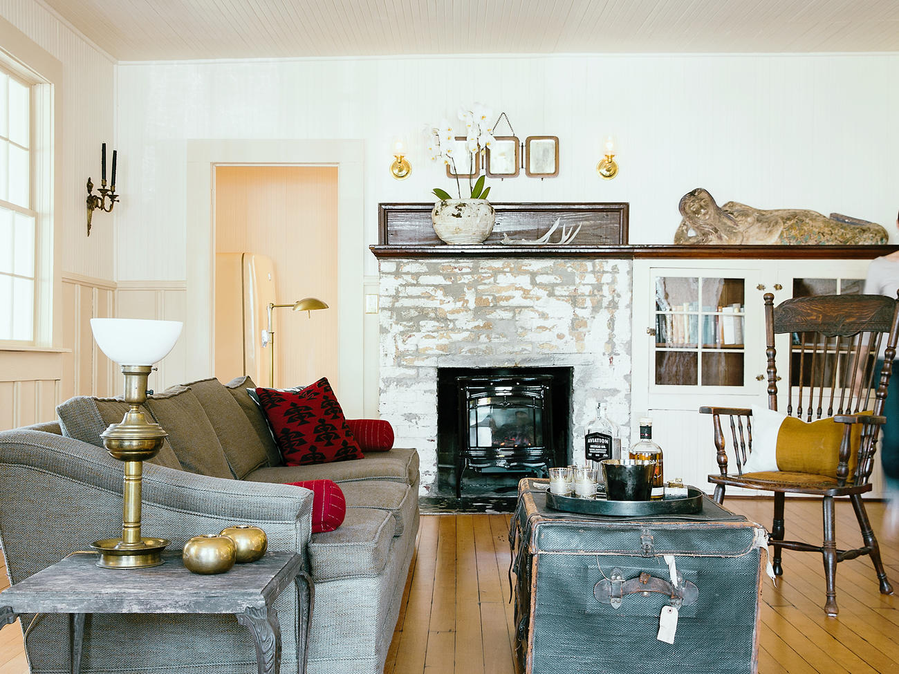 14 Ways to Style a Coffee Table