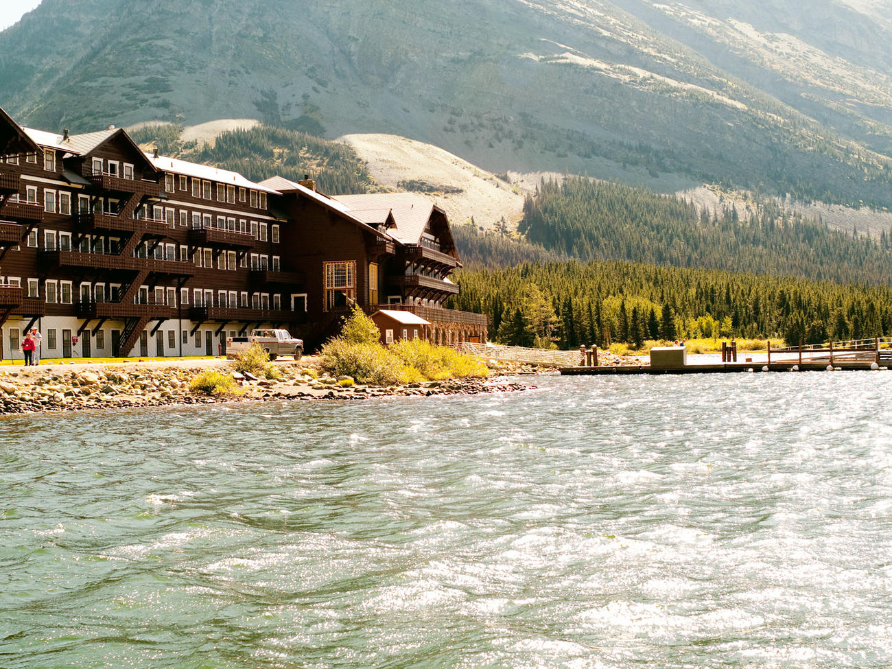 Where to Stay and Dine in Glacier