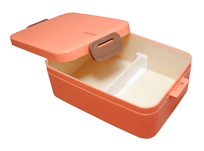 8 Food Containers You Won't Be Embarrassed to Put in Your Work Fridge