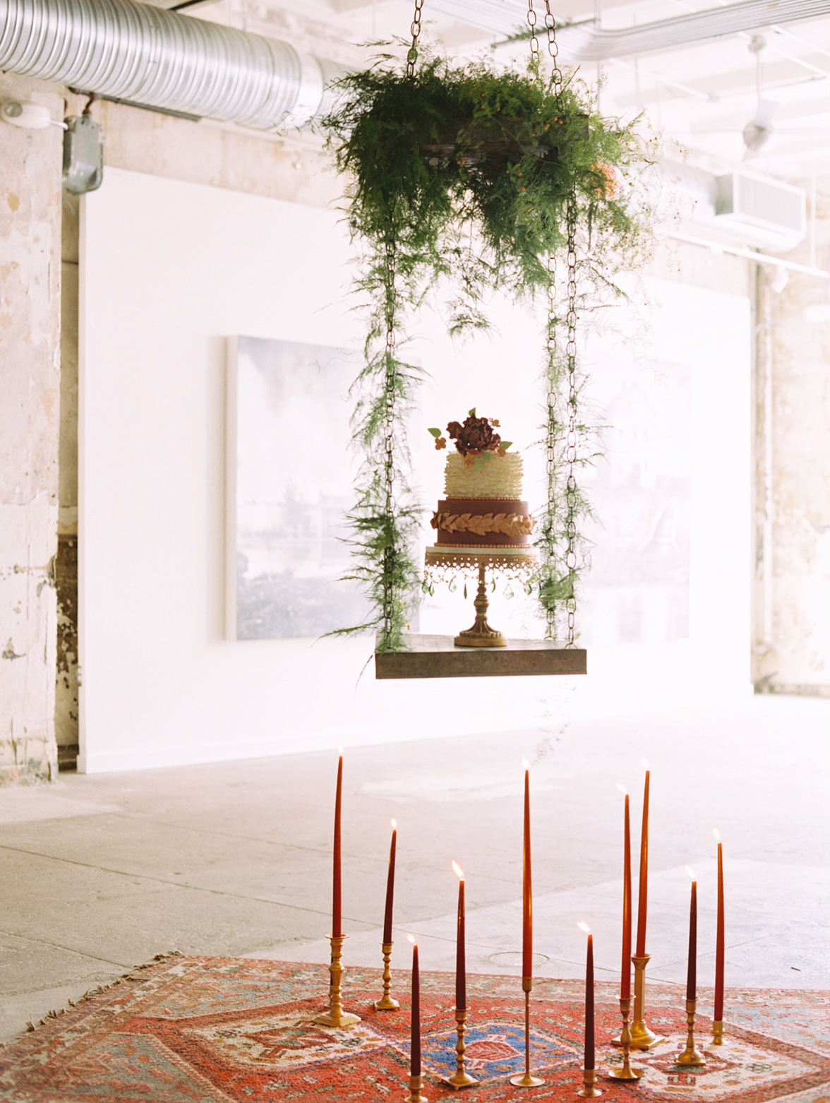 use-your-cake-as-a-focal-point