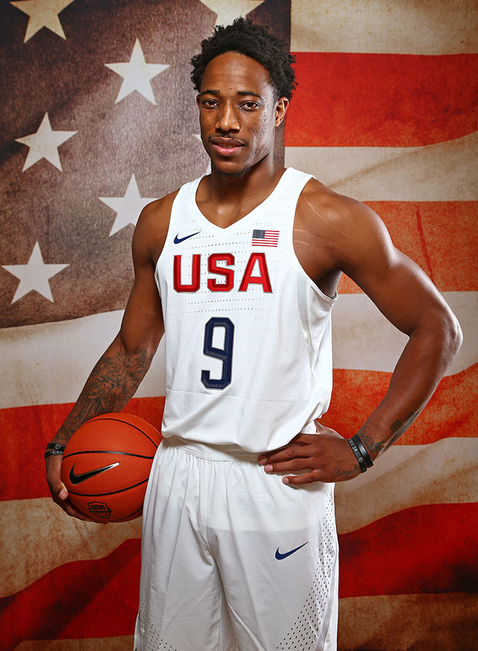 demar-derozan-basketball