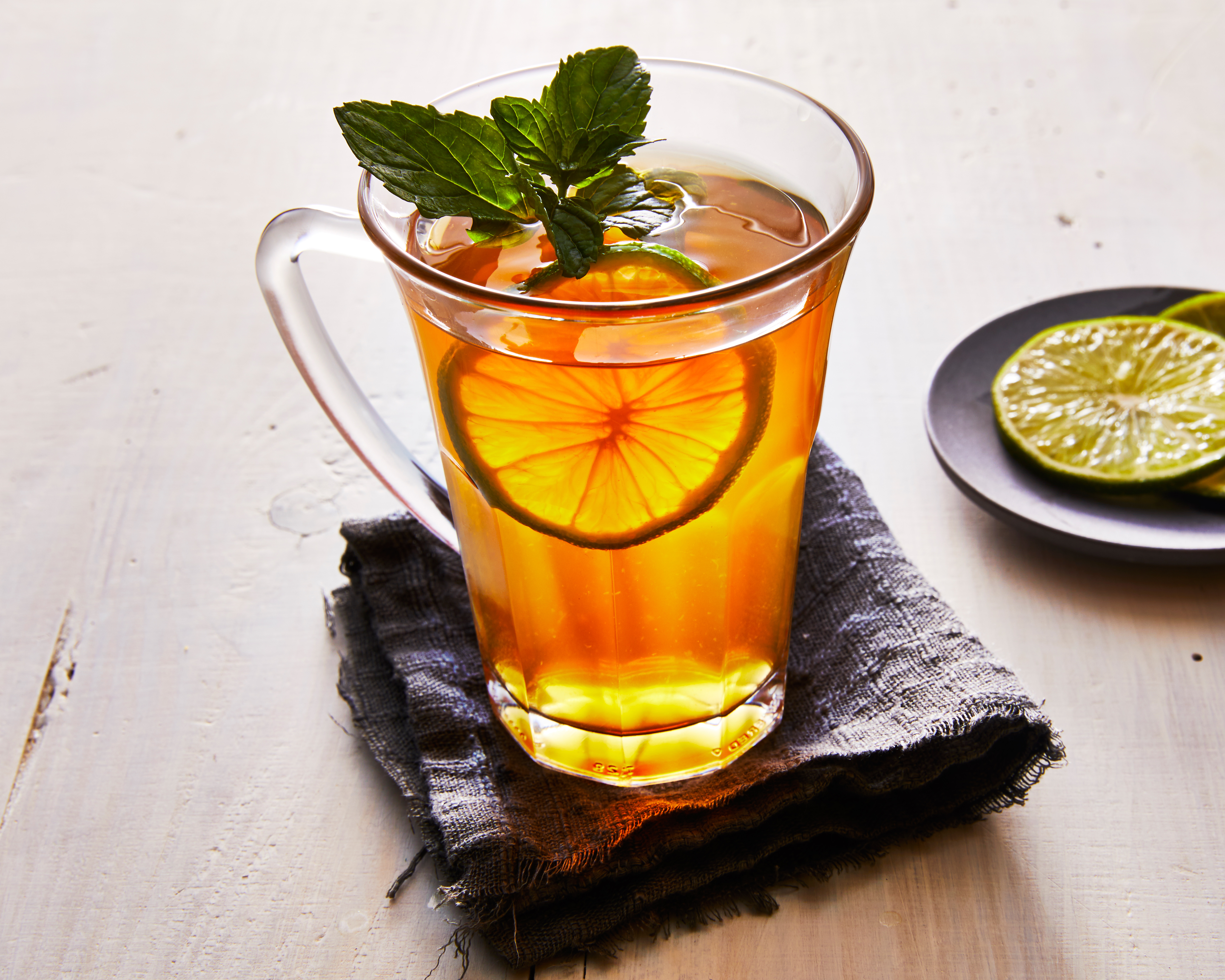Winter Drinks: Hot Mojito Tea