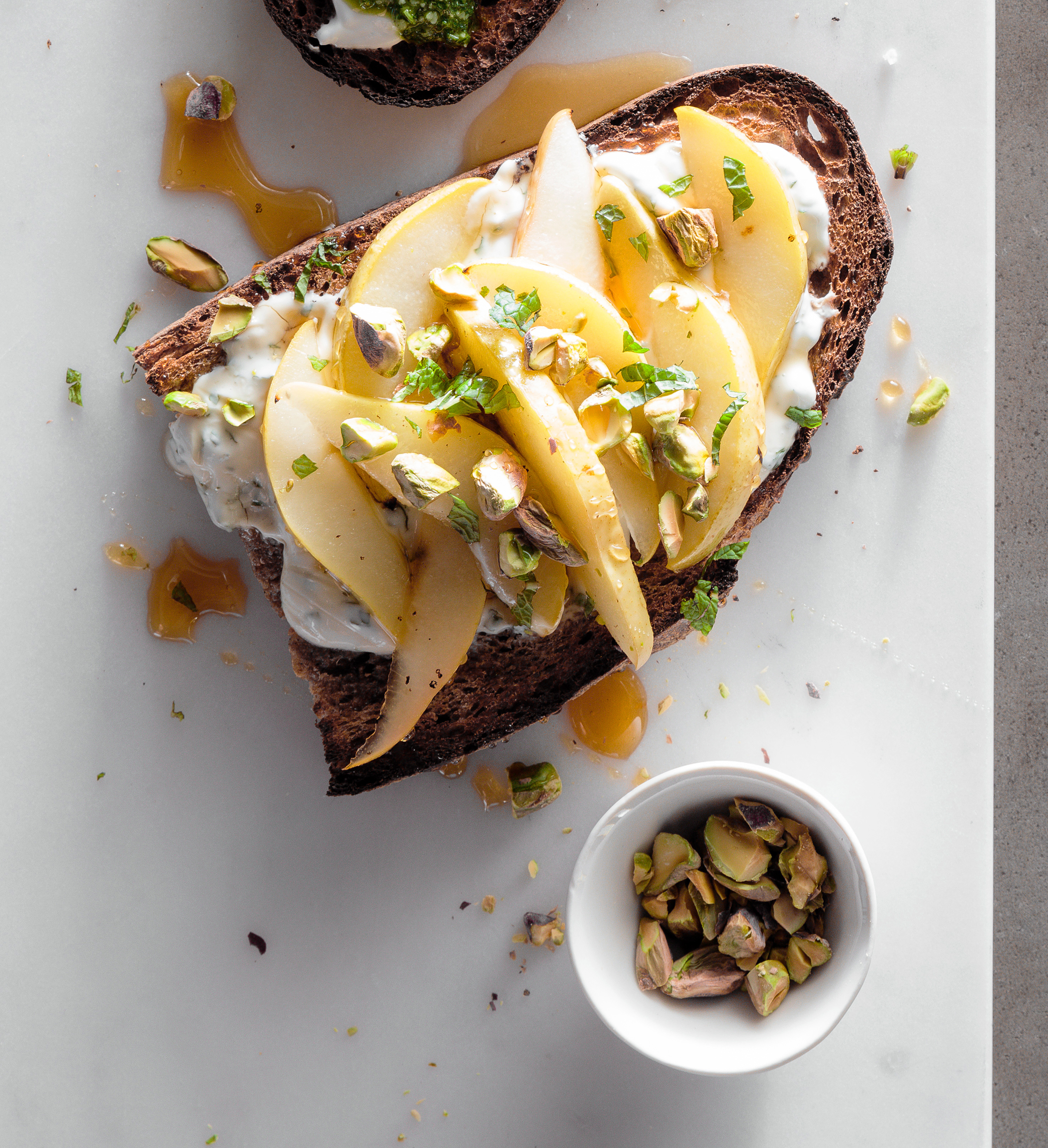 su-Pear Toast with Yogurt and Mint