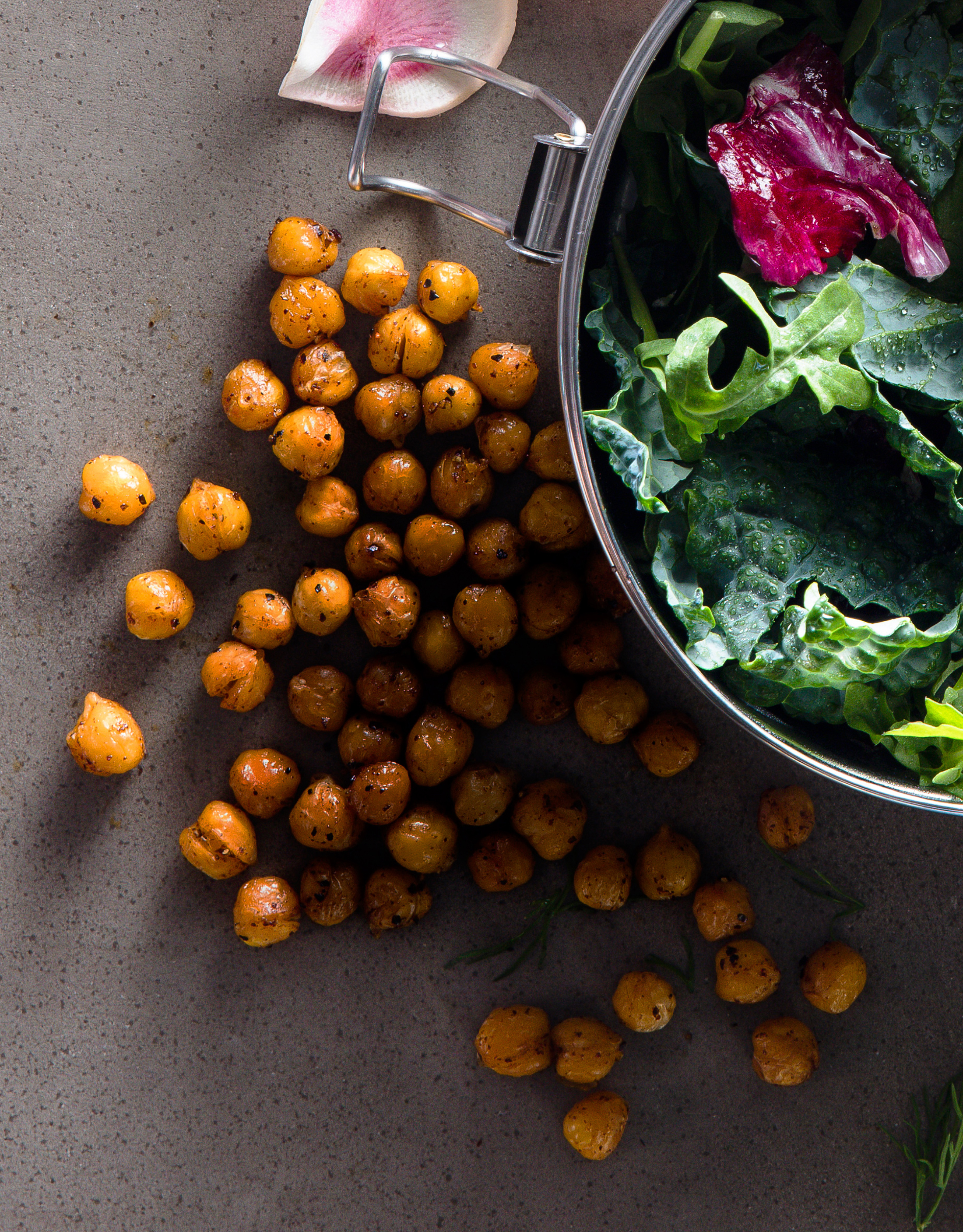 su-Crispy Roasted Chickpeas