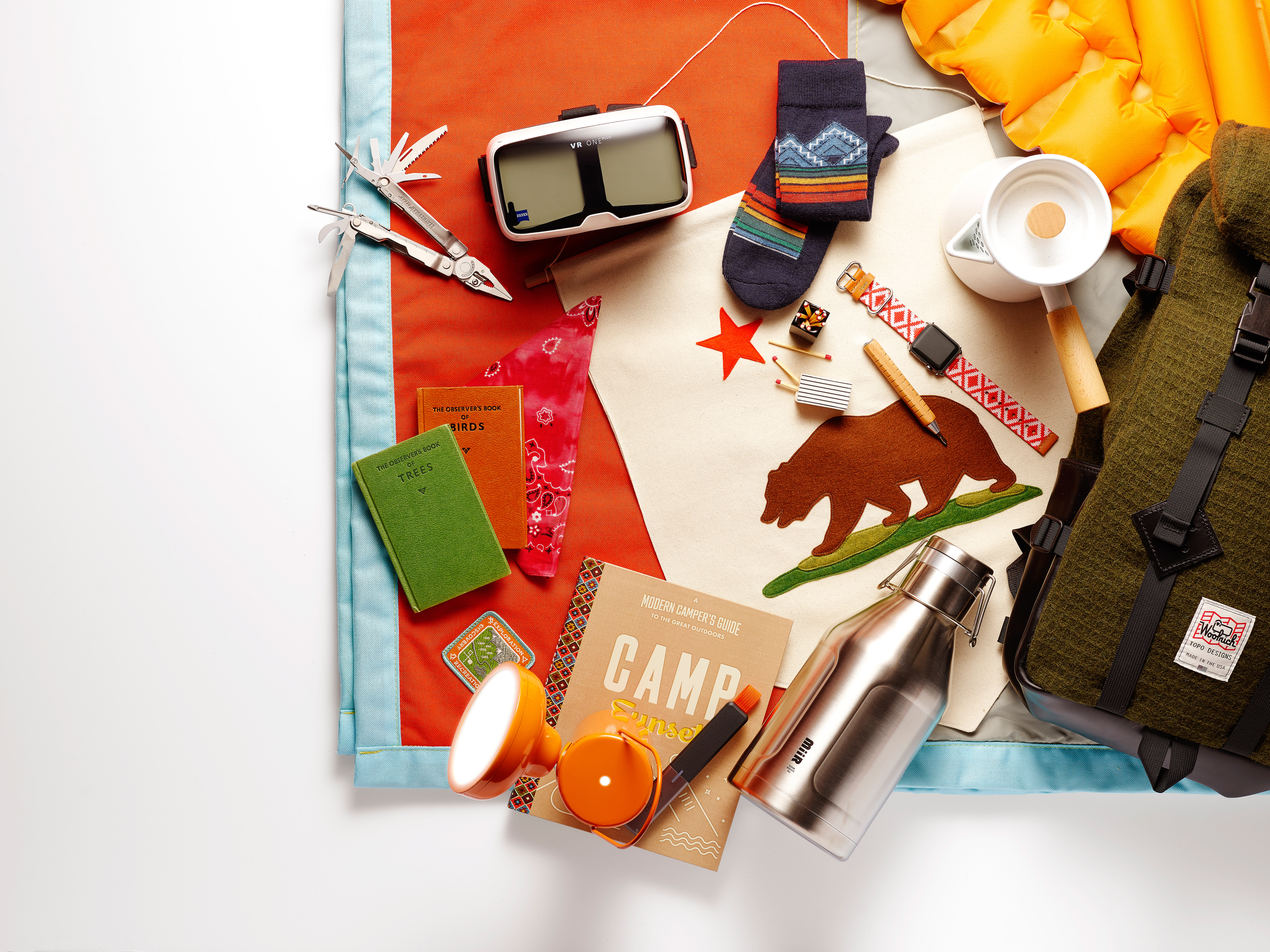 50 Great Gifts for Travelers