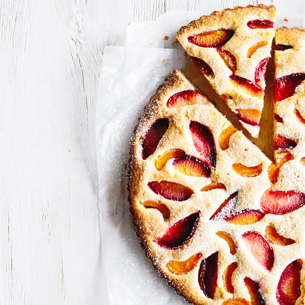 su-Apricot and Pluot Mosaic Cake Image