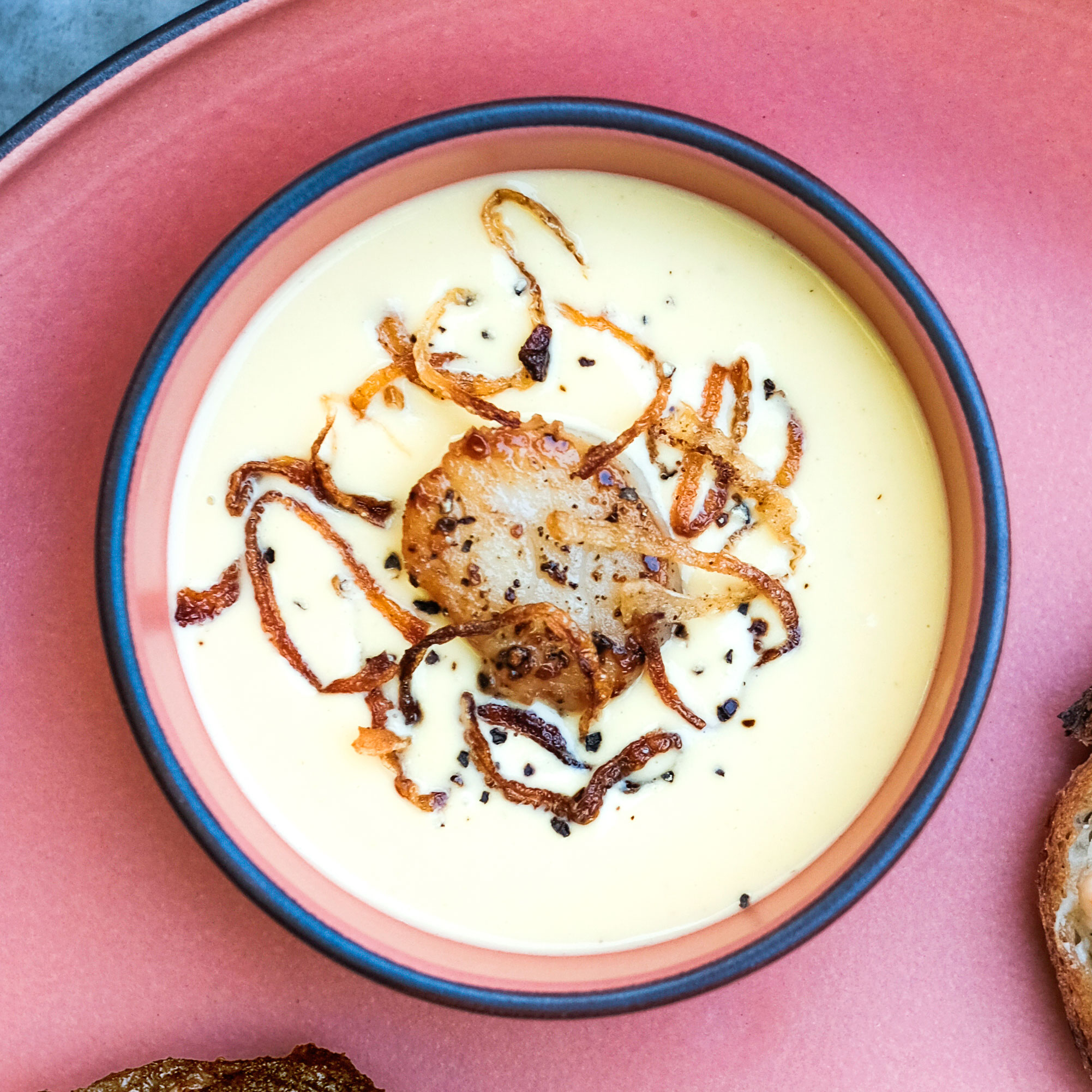su-Chilled Corn Soup with Seared Scallops and Crisp Onions Image