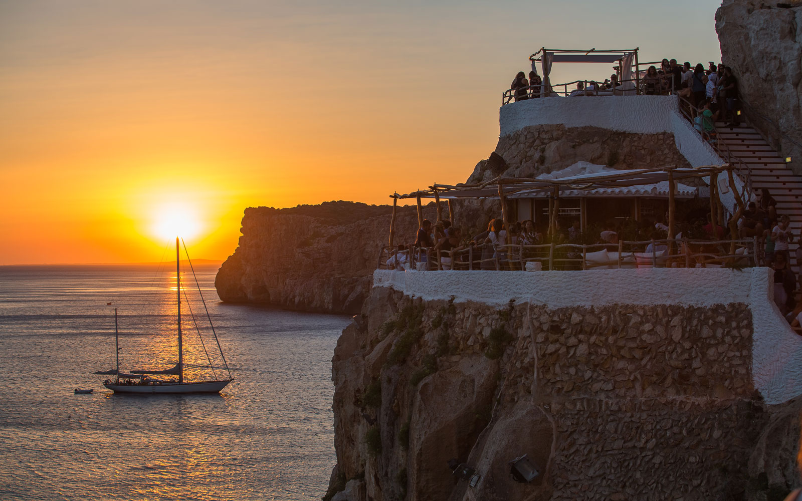 cova-den-xoroi-in-menorca-spain