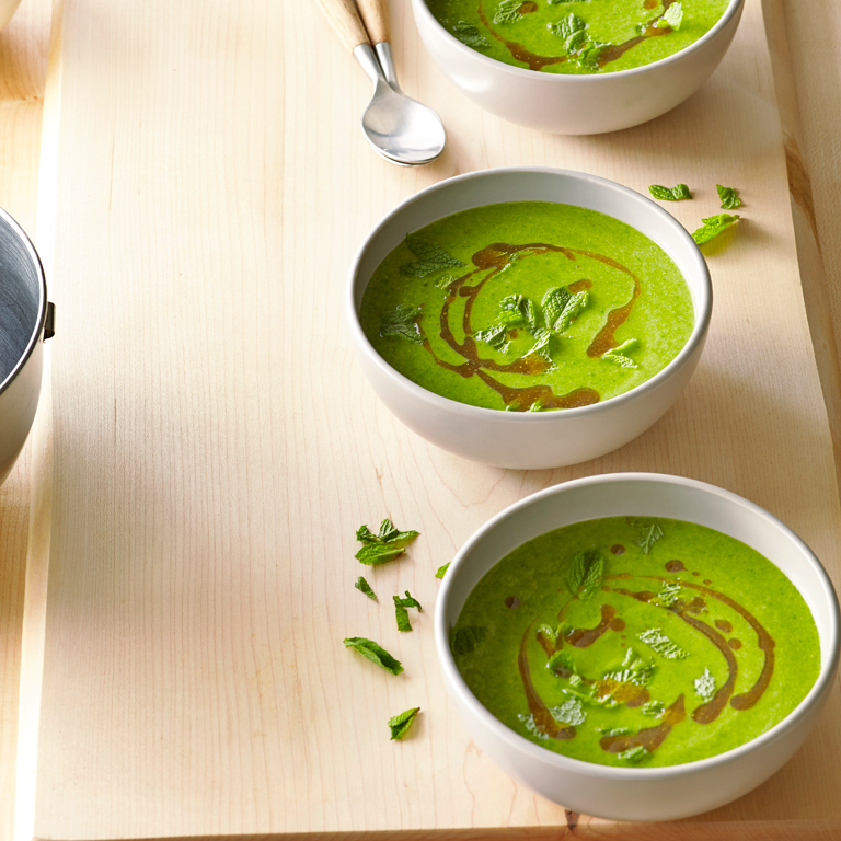 su-Creamy Spinach Chickpea Soup Image
