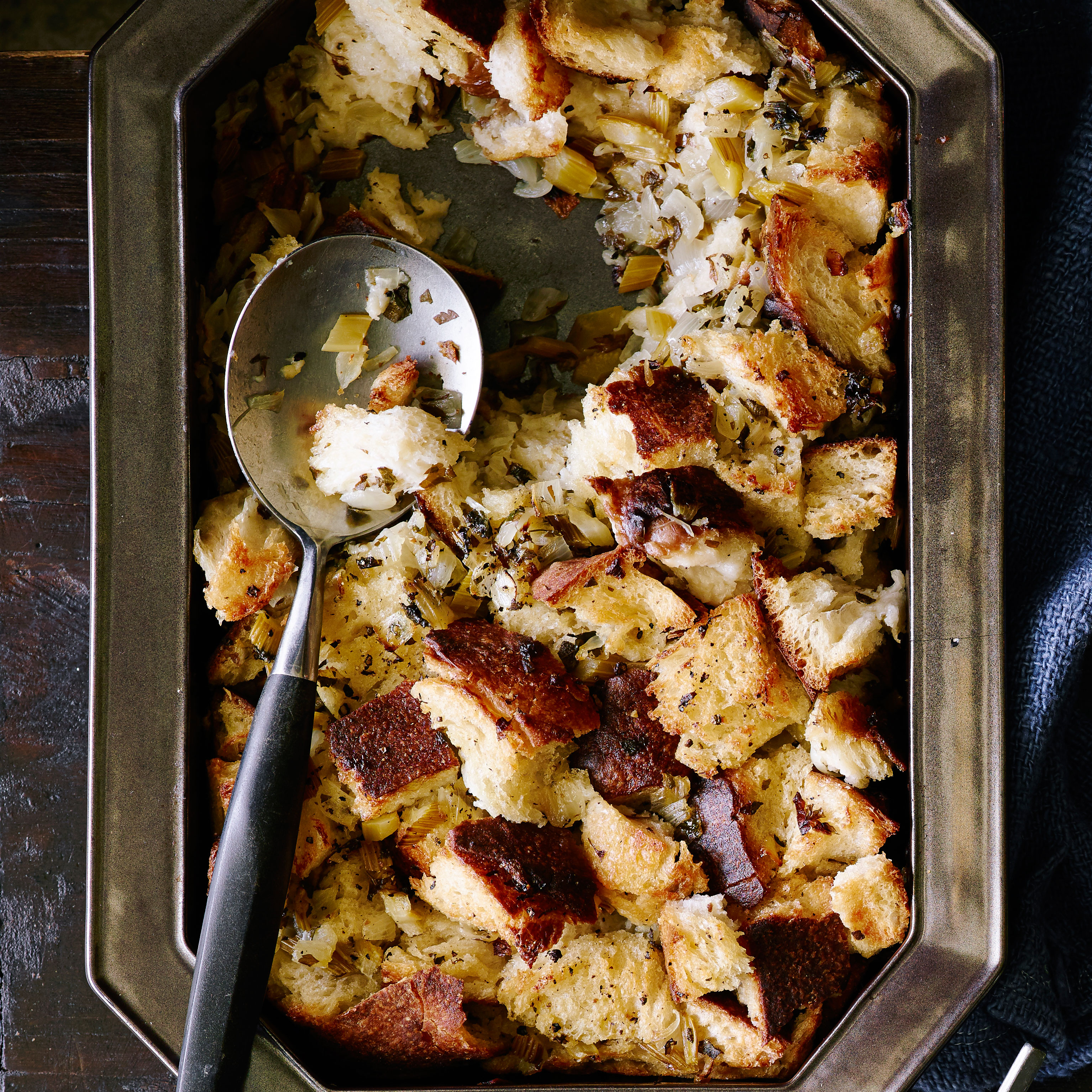 su-Crisp Top Sourdough Stuffing Image