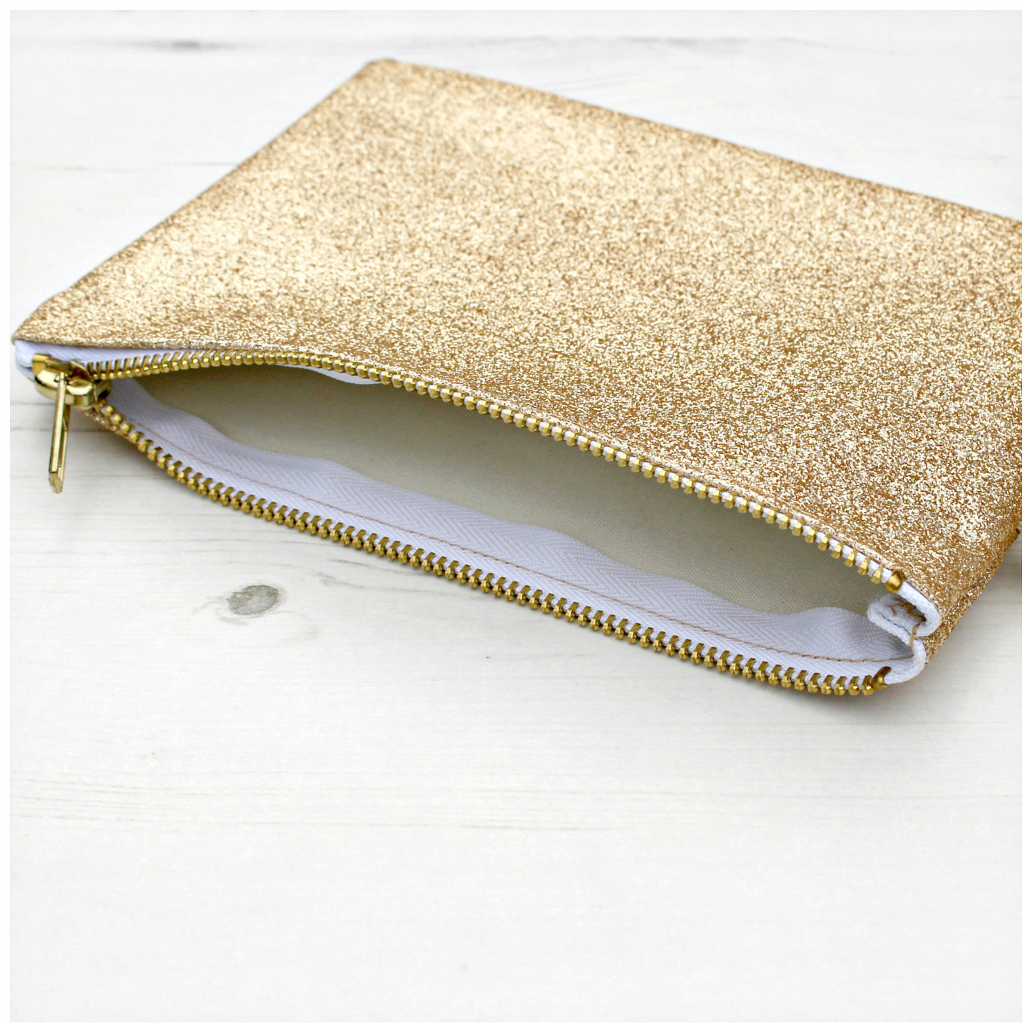 lucy-made-me-gold-glitter-coin-purse