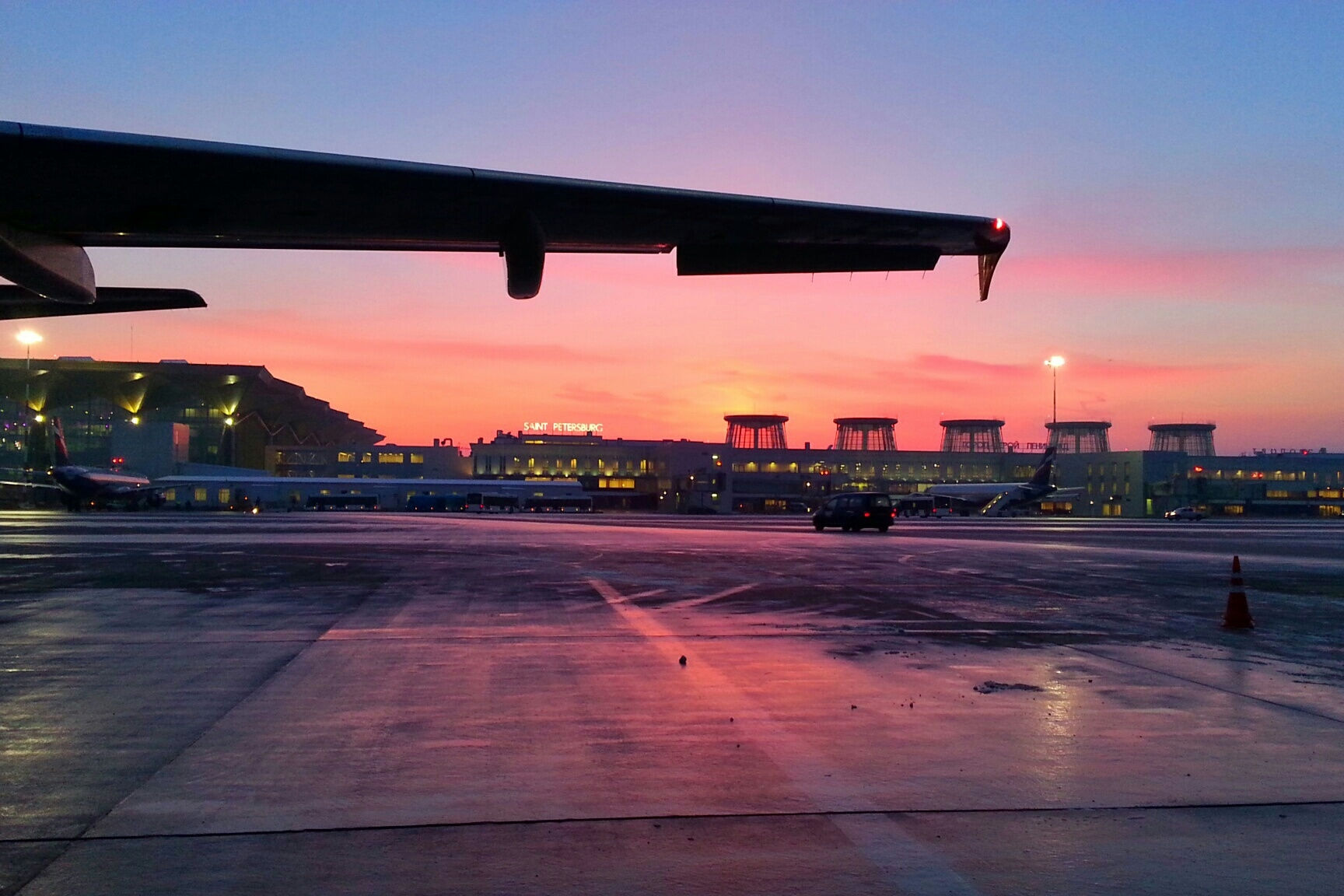 5 Important Things Every Traveler Must Do If Their Flight Is Cancelled or Delayed