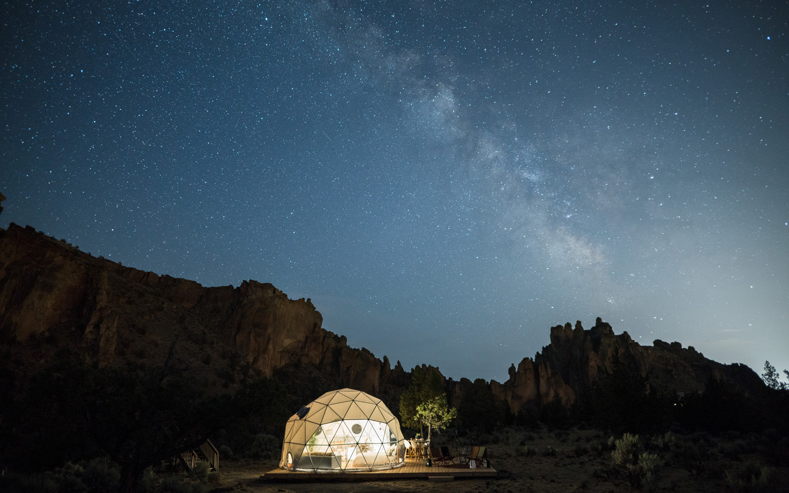 Airbnb Is Giving Away the Chance to Be First to See the Total Solar Eclipse