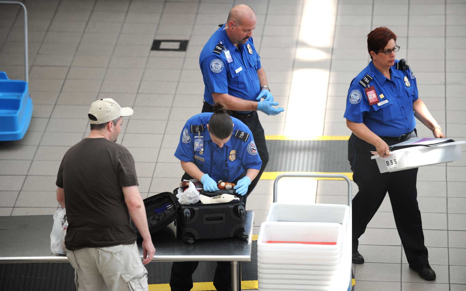 TSA Agents Aren’t Getting Paid During the Government Shutdown — but They’re Still Working to Keep Us Safe