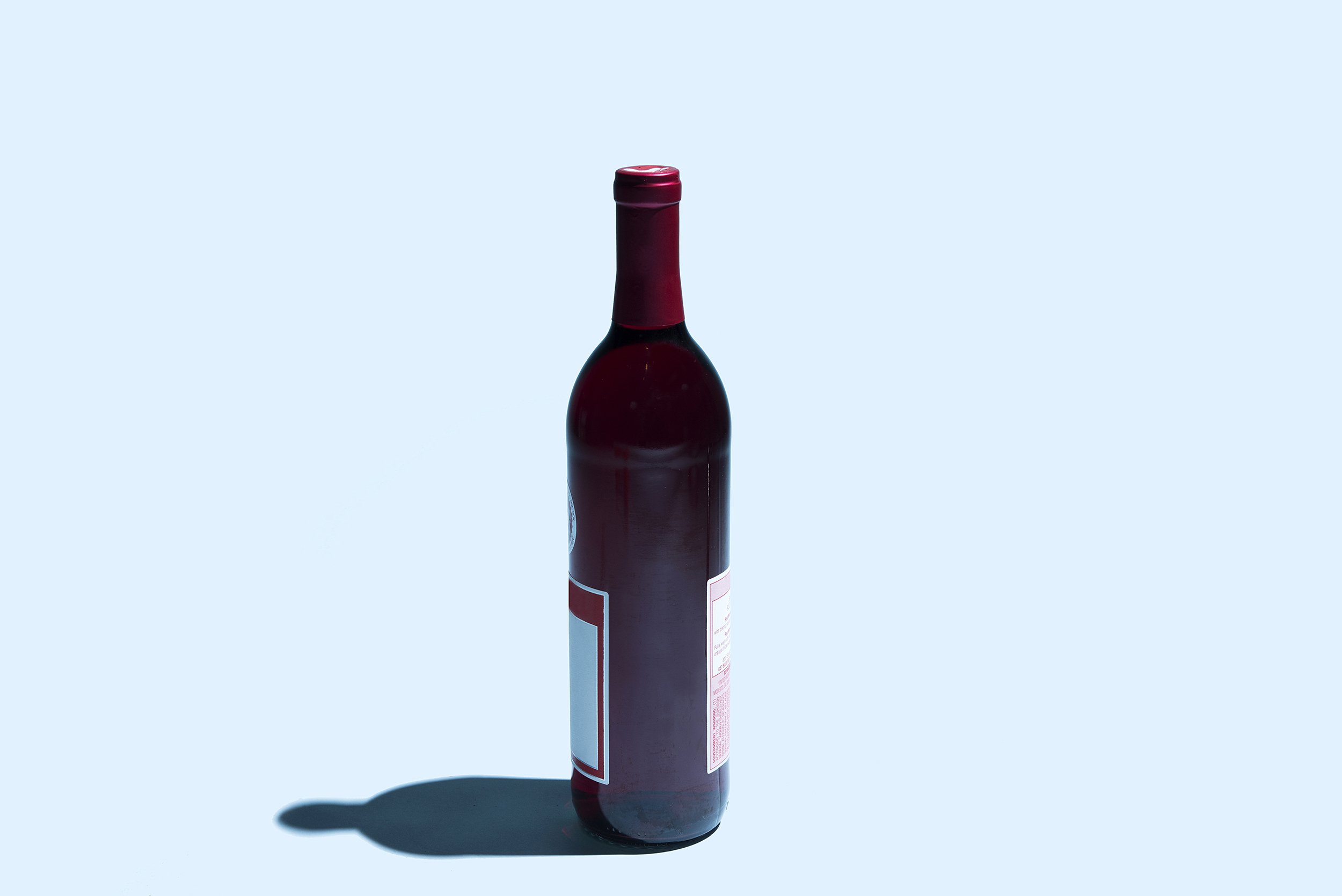 Drinking Organic Wine Won’t Prevent a Hangover