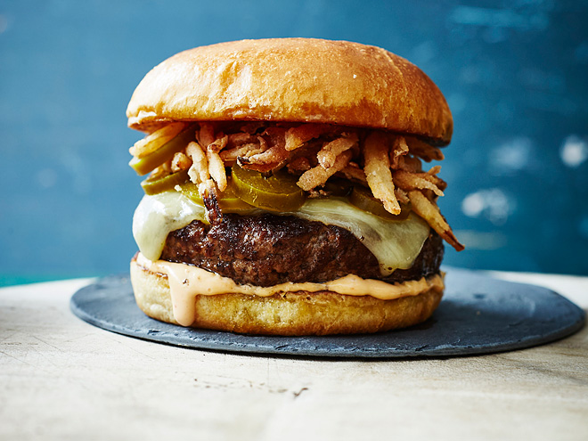 These Are the Most-Searched for Super Bowl Foods in Every State, According to Google