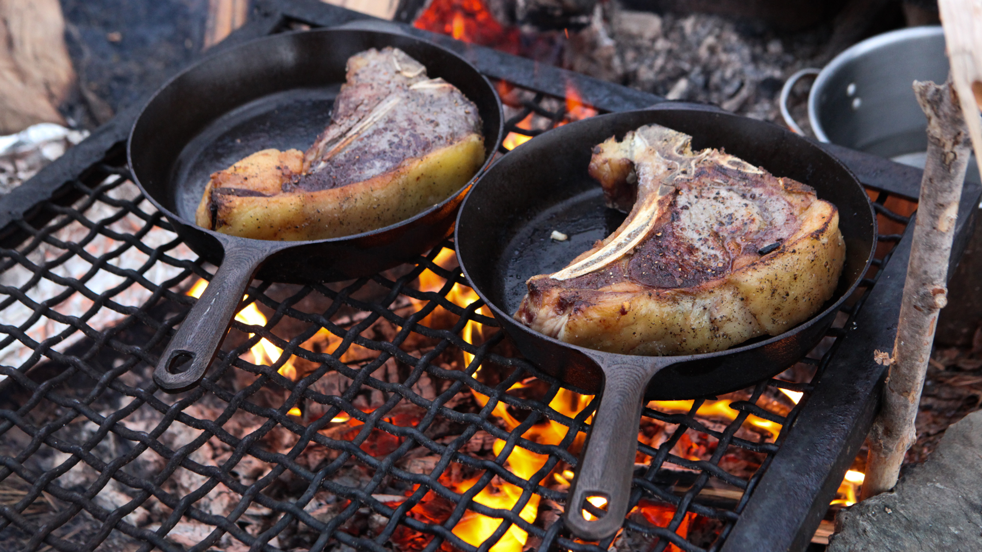 5 Common Problems with Cast-Iron Pans (and How to Fix Them)
