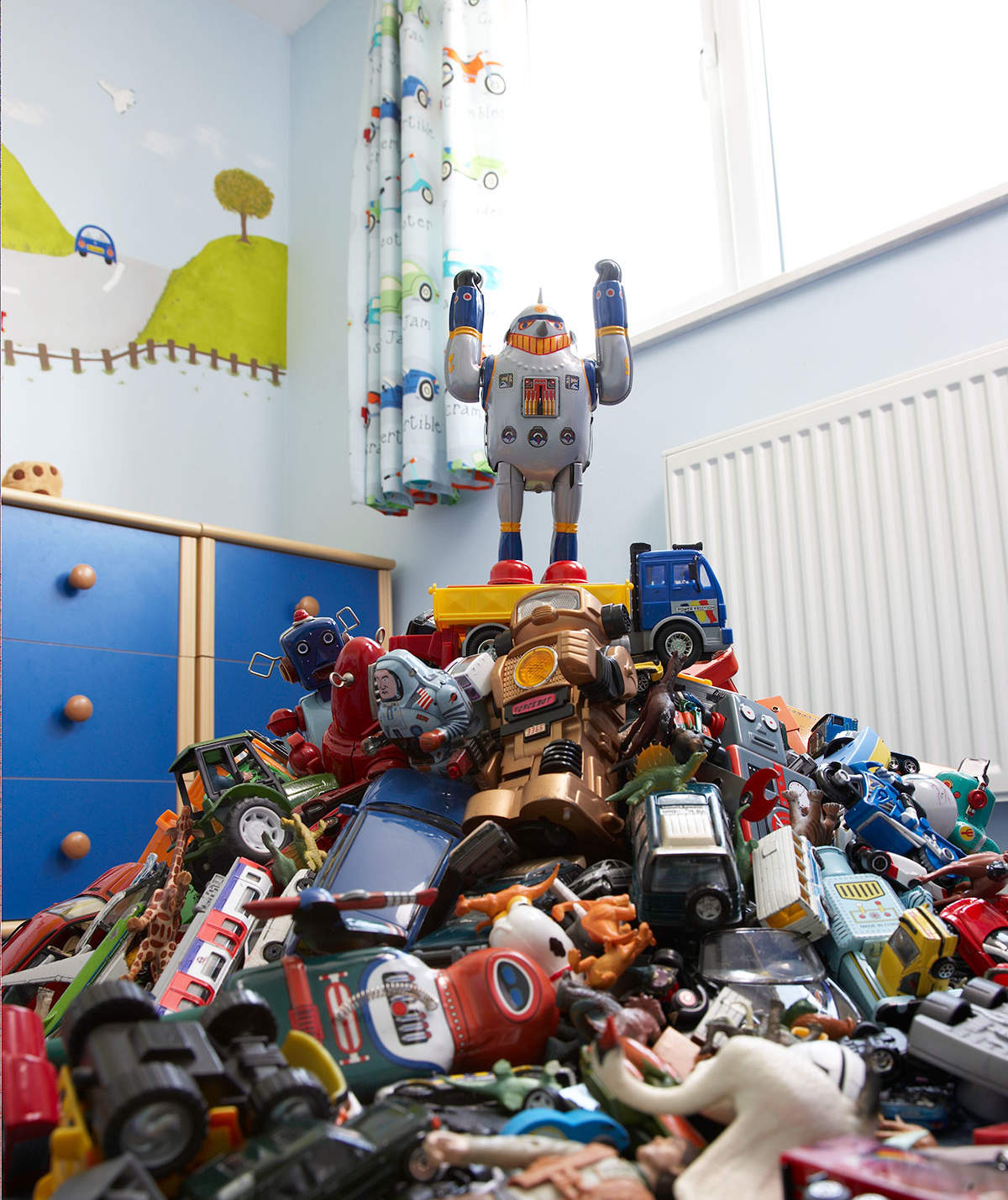 How This Mom Finally Got Her Kids’ Toy Clutter Under Control