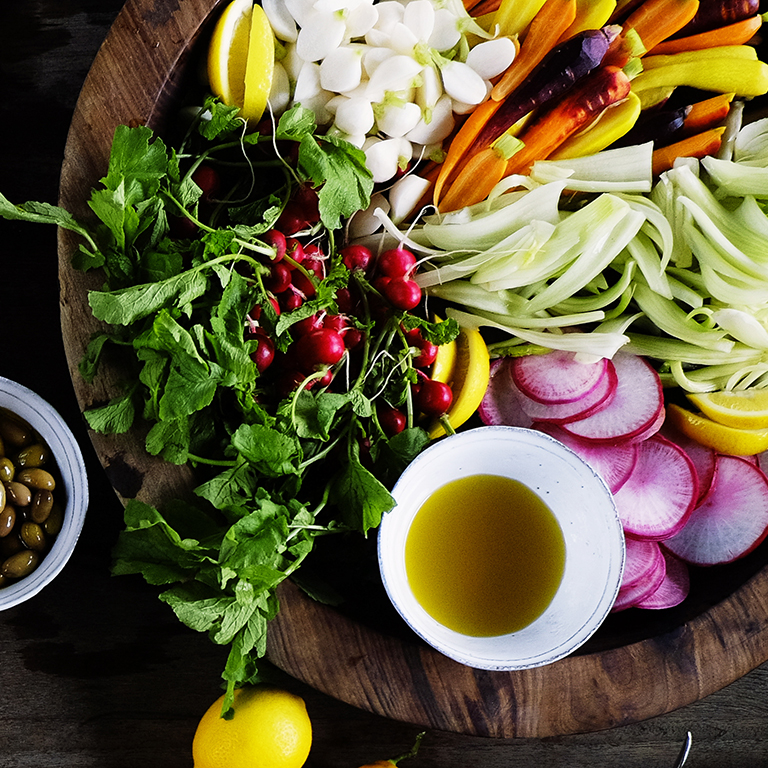 su-Garden Vegetable Platter Image