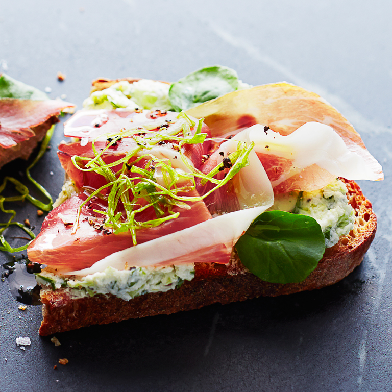 su-Green Garlic Prosciutto Toasts Image