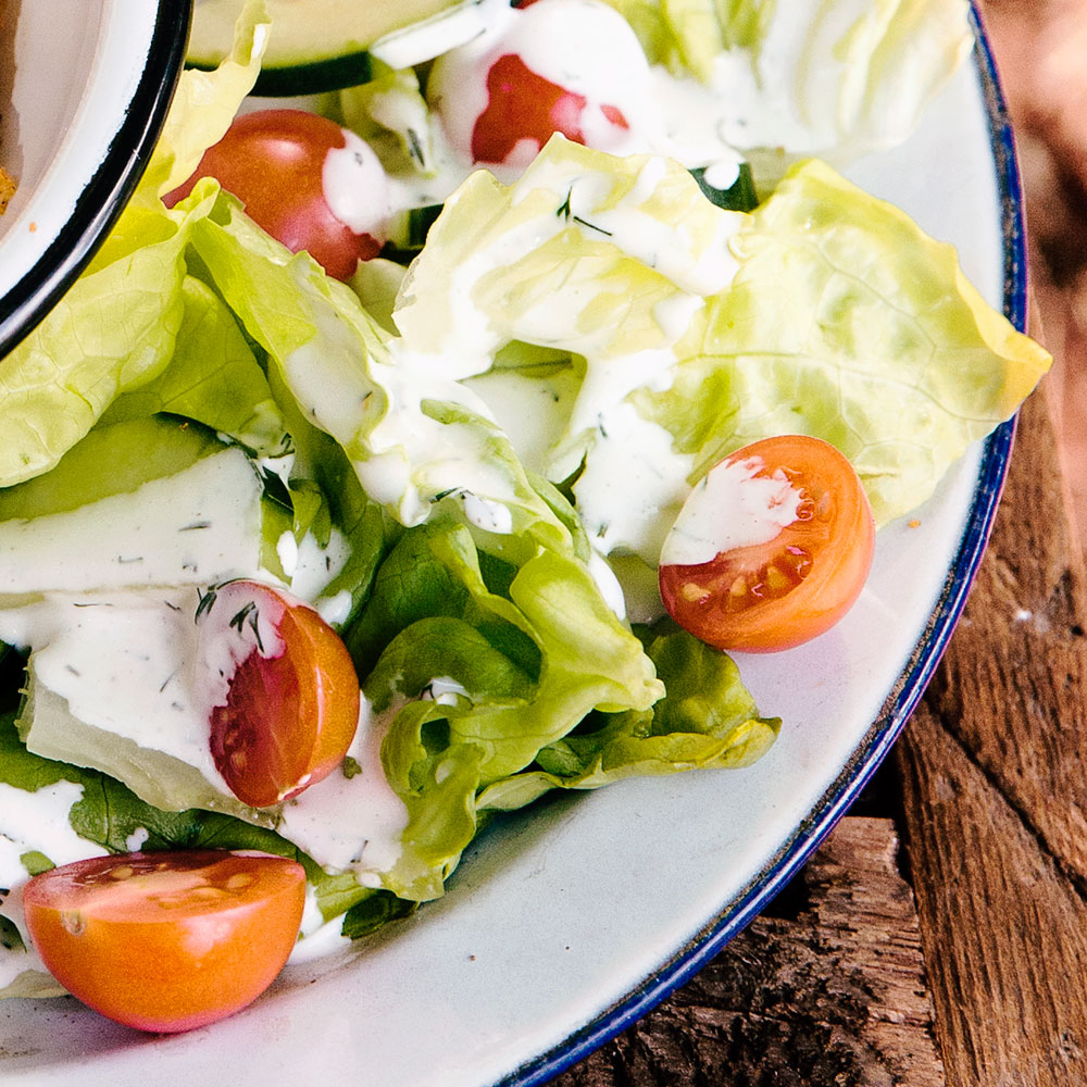 su-Hands on Salad Image