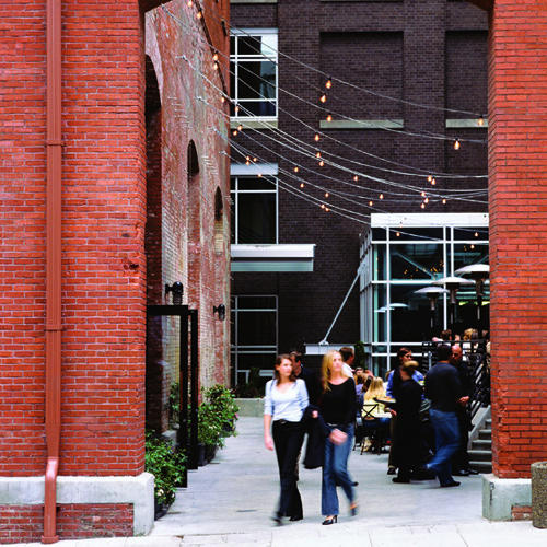 Life in the Pearl Sunset Magazine