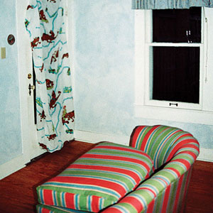 from-bedroom-to-bath-before