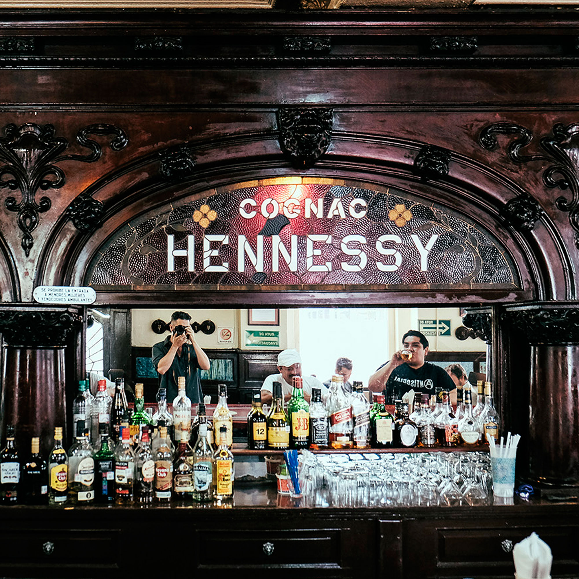 the-old-school-cantina