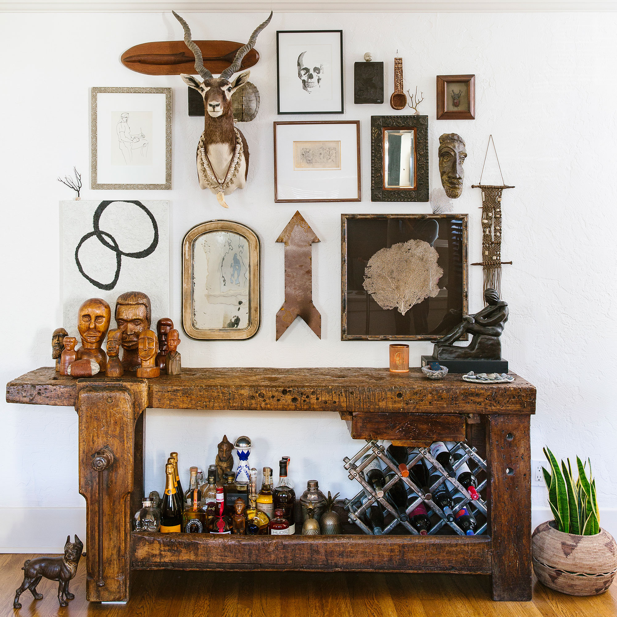 Rustic Wall Wonders: Art And Hangings To Elevate Country Charm