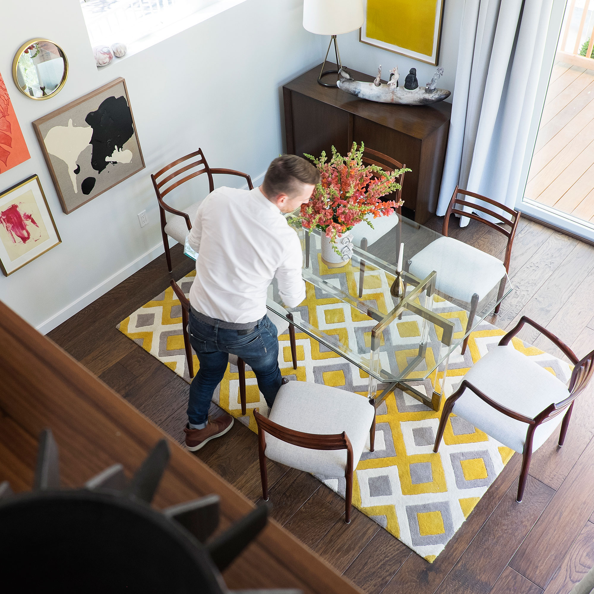 backyard-cottage-interior