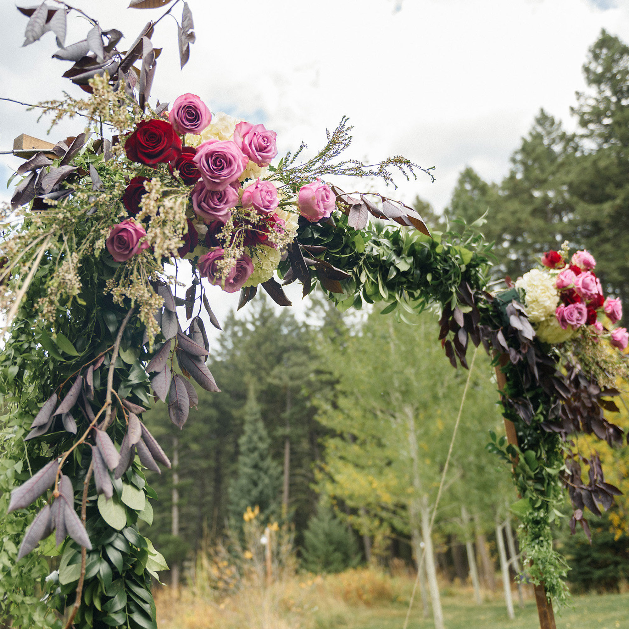 flower-and-foliage-bedecked-gatepost