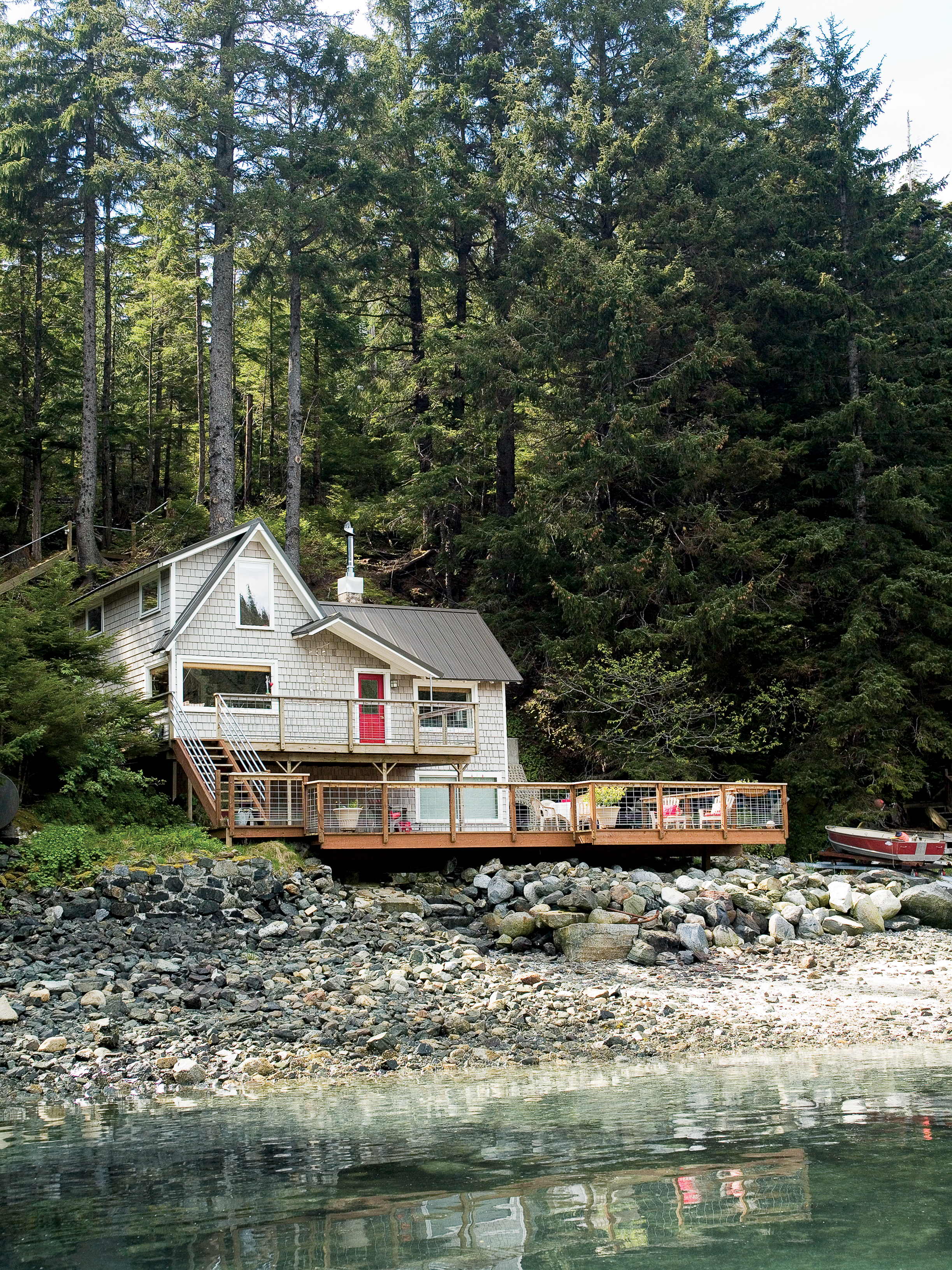 amazing-cabin-makeover-after