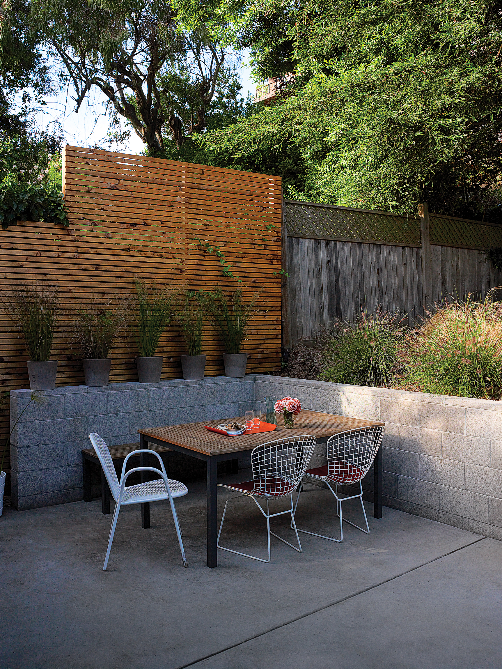 diy-backyard-makeover-after