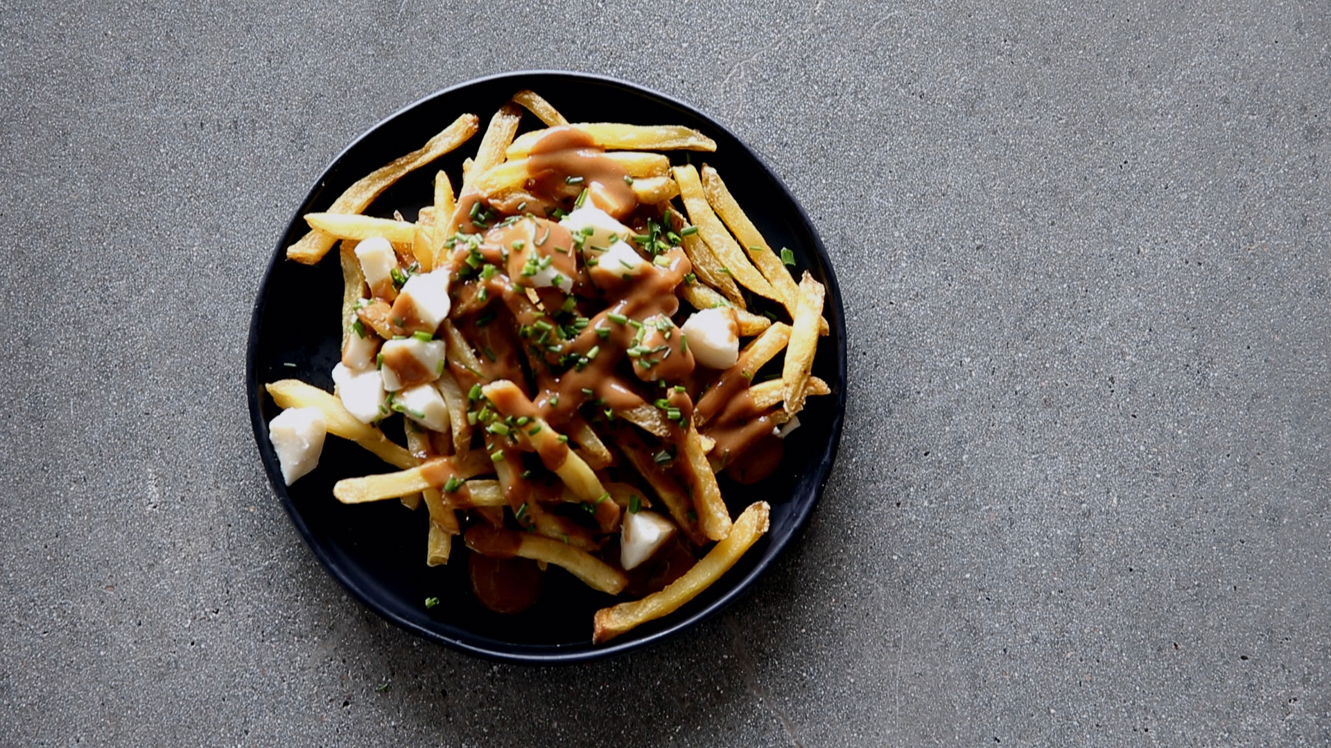 How to Make Poutine 4 Ways