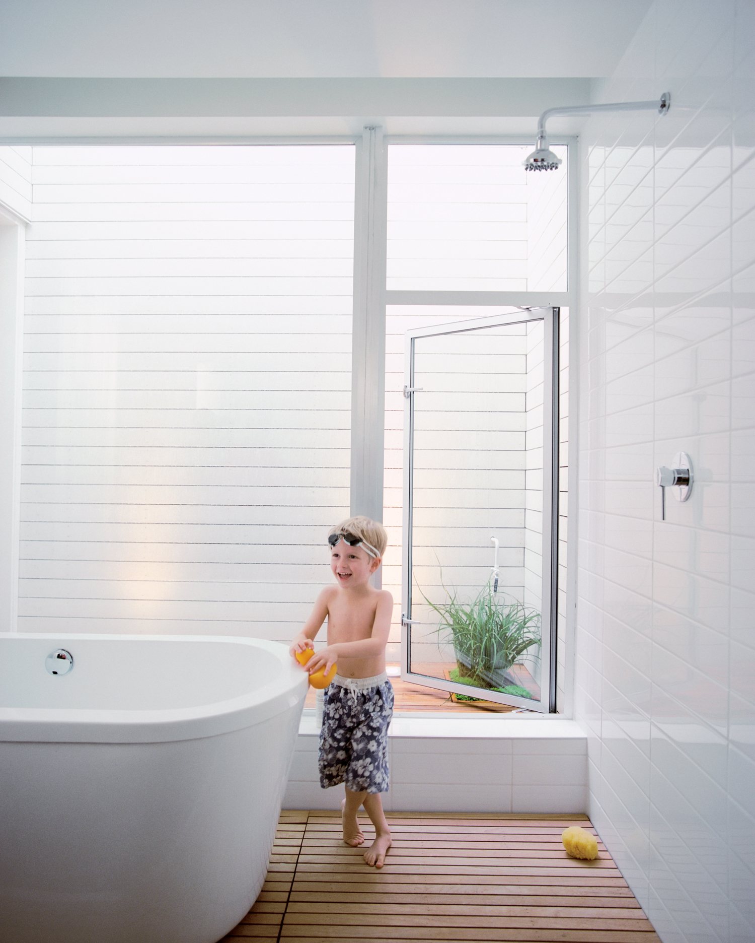 best-urban-living-space-bath