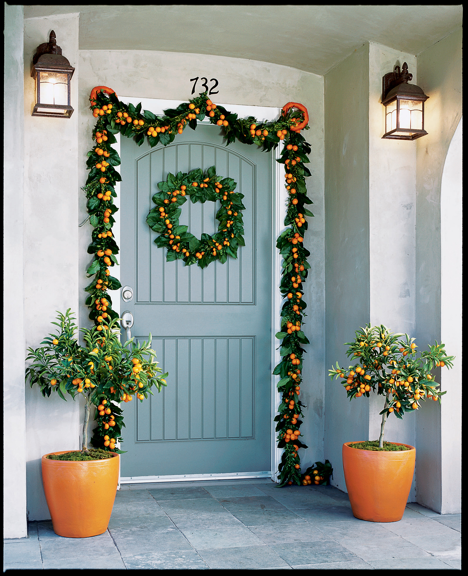 Seasonal entryways