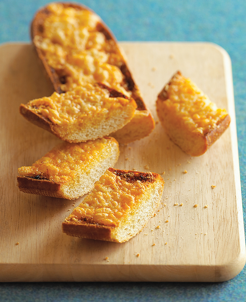 F&F bbq sides: Three-Cheese Garlic Bread (0911)