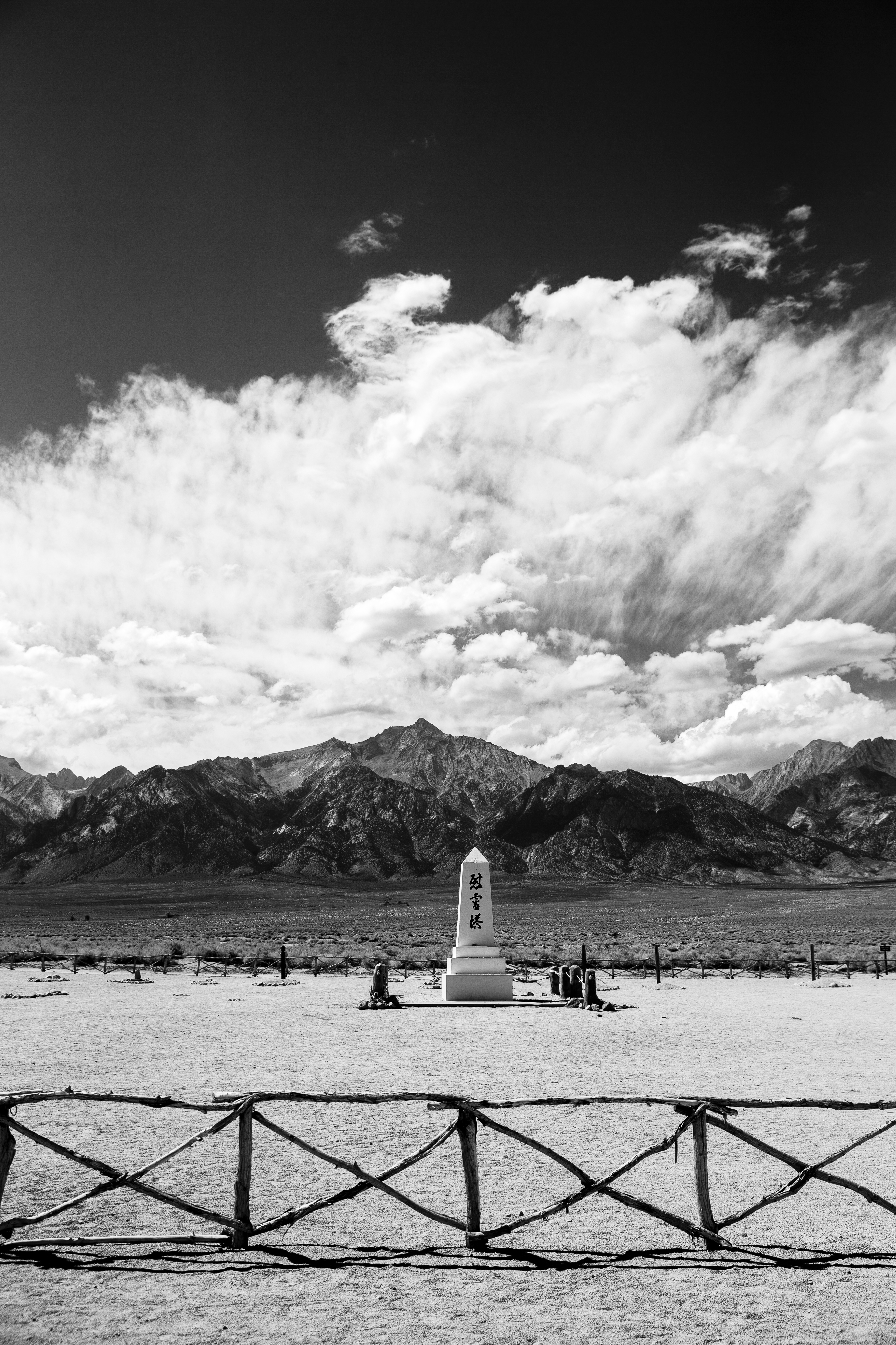 manzanar-cemetery