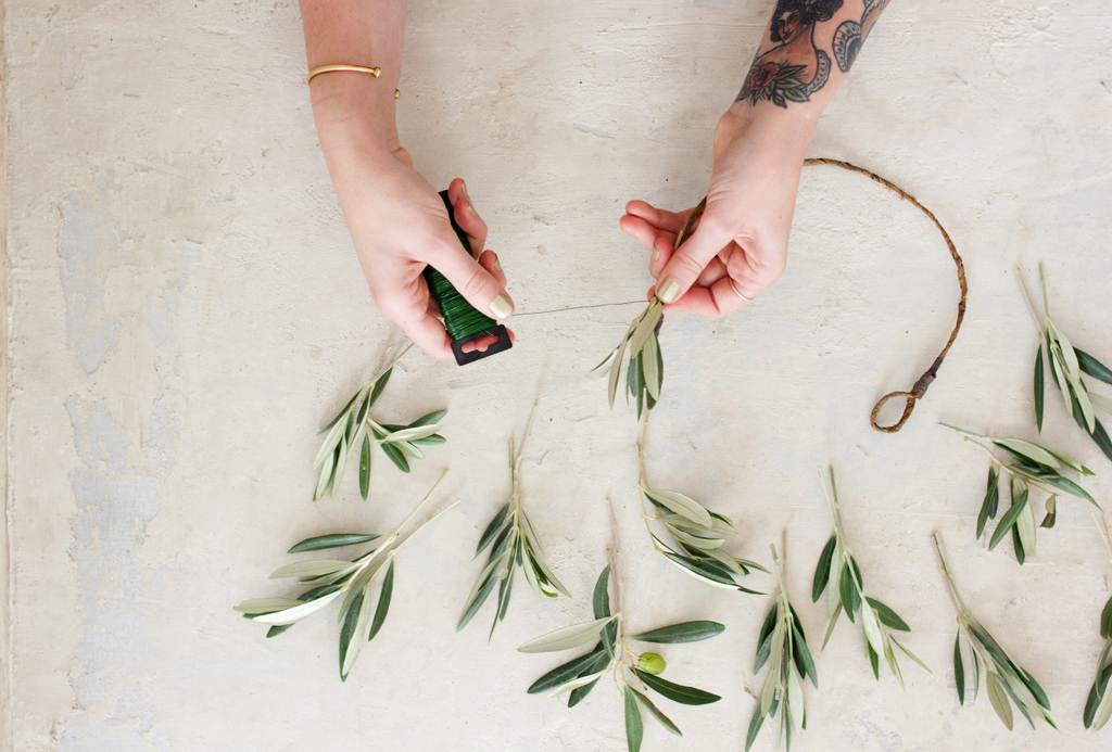 finish-covering-wire