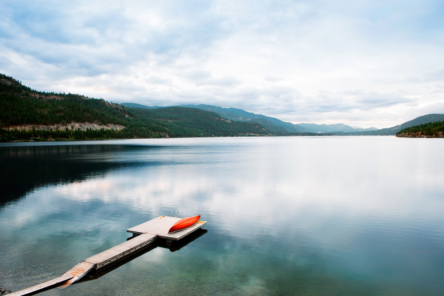 best-lake-vacation-for-a-private-hideaway