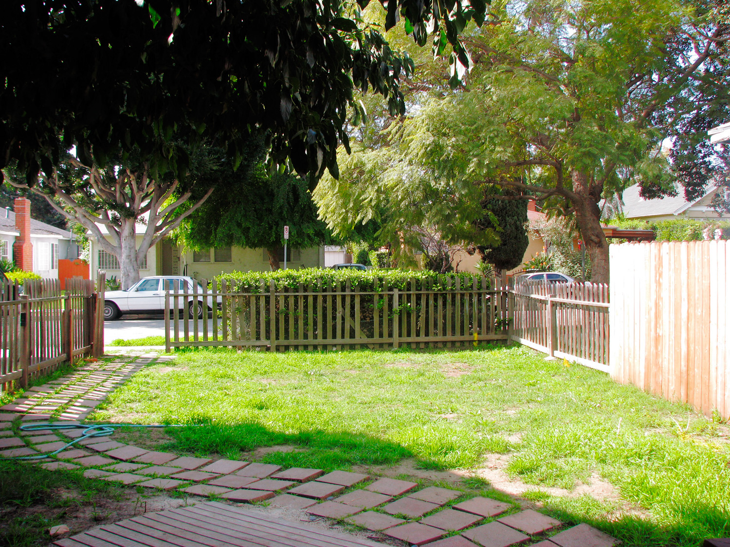 movie-lovers-yard-before